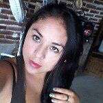 Becky Ruiz - @rebeca.ruiz.3348 - Instagram