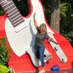 Becky Rust - @bekrust - Instagram