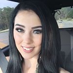 Becky Sampson - @beckynewhomestar - Instagram