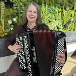 Becky Schenker - @beckyschenker - Instagram