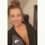 Becky - @beckysnow16 - Instagram