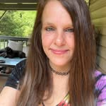 Becky Staples - @becky_2605 - Instagram