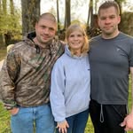 Becky Santee-Stocker - @beckycarolestocker - Instagram