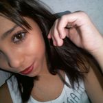 Beatriz Costa - @_beeacosta_ - Instagram