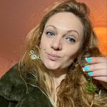 Bee Campbell - @beecampbell - Instagram