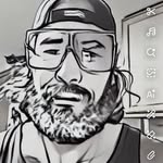 Bee Clark - @cut_0nce - Instagram