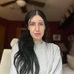 Bee Clark - @crochetedbeet - Instagram