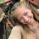 Bee Evans - @beeevans86 - Instagram