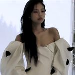 ☯𝓙𝓮𝓷𝓷𝓲𝓮 ☯ - @bee_king_min - Instagram