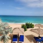 Bee Looper Travel - @beeloopertravel - Instagram