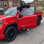 Bee Moe - @b_moe2011 - Instagram