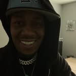 Bryant Bang - @bee.moe.54 - Instagram