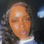 Bee Moore - @so_thats_bee - Instagram
