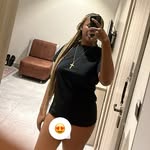Bee nelson - @your.girlbee2 - Instagram