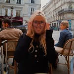 B - @bea.newtonbeer - Instagram