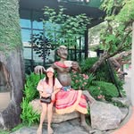 Bee Nguyen - @beenguyen392 - Instagram
