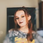 Bee Smith - @fumble._.bee - Instagram