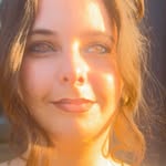 Bee Taylor - @beetaylormusic - Instagram