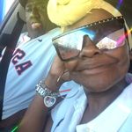 Bee Taylor - @bee.taylor.501 - Instagram
