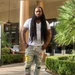 Bee Thomas - @misterthomas585 - Instagram