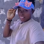 Bèta Bèe Thomas - Facebook