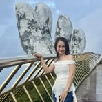 Bee Tran - Facebook
