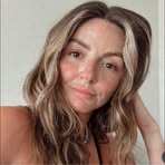 Bee Turner - Facebook