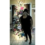 Bee Vasquez - @onelovebee - Instagram