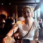 Bee White - @bridgettefyfe - Instagram