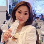 Bee Young - Facebook