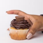 Beyounce Tracey - @beeyummycupcakes - Instagram