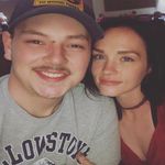 Beka Davis & Chris Morton - @blindbayou_acrylics - Instagram
