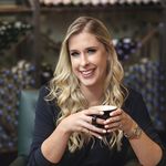 Belinda Mills - @mageebelinda - Instagram