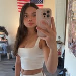 Bella Anderson - @bellaanndersonn - Instagram