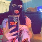 Bella Barber - @bellabarber42 - Instagram