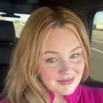 Bella Becker - Facebook