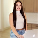 Bella Benson - Facebook