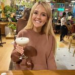 Bella Berry - Facebook