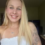 Bella Boone - Facebook