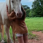 Bella Calhoun - Facebook