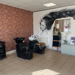 Bella Capelli - @bella.capellihairsalon - Instagram