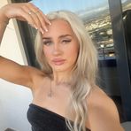 Bella Carroll - Facebook