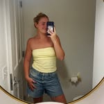selling clothes!! - @bellacarsoncloset - Instagram
