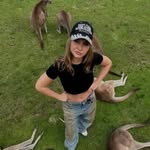 bella cline ☾ - @isapvdis - Instagram