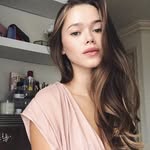 Isabella Cote 🌷 - @bellacotee - Instagram