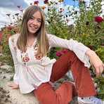 Bella Cox - Facebook