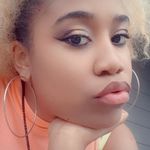 Bella cross - @bellacross22 - Instagram