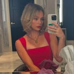 Bella Dawson - Facebook