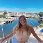 Bella Decker - Facebook