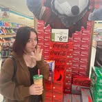 Bella Dickerson - Facebook